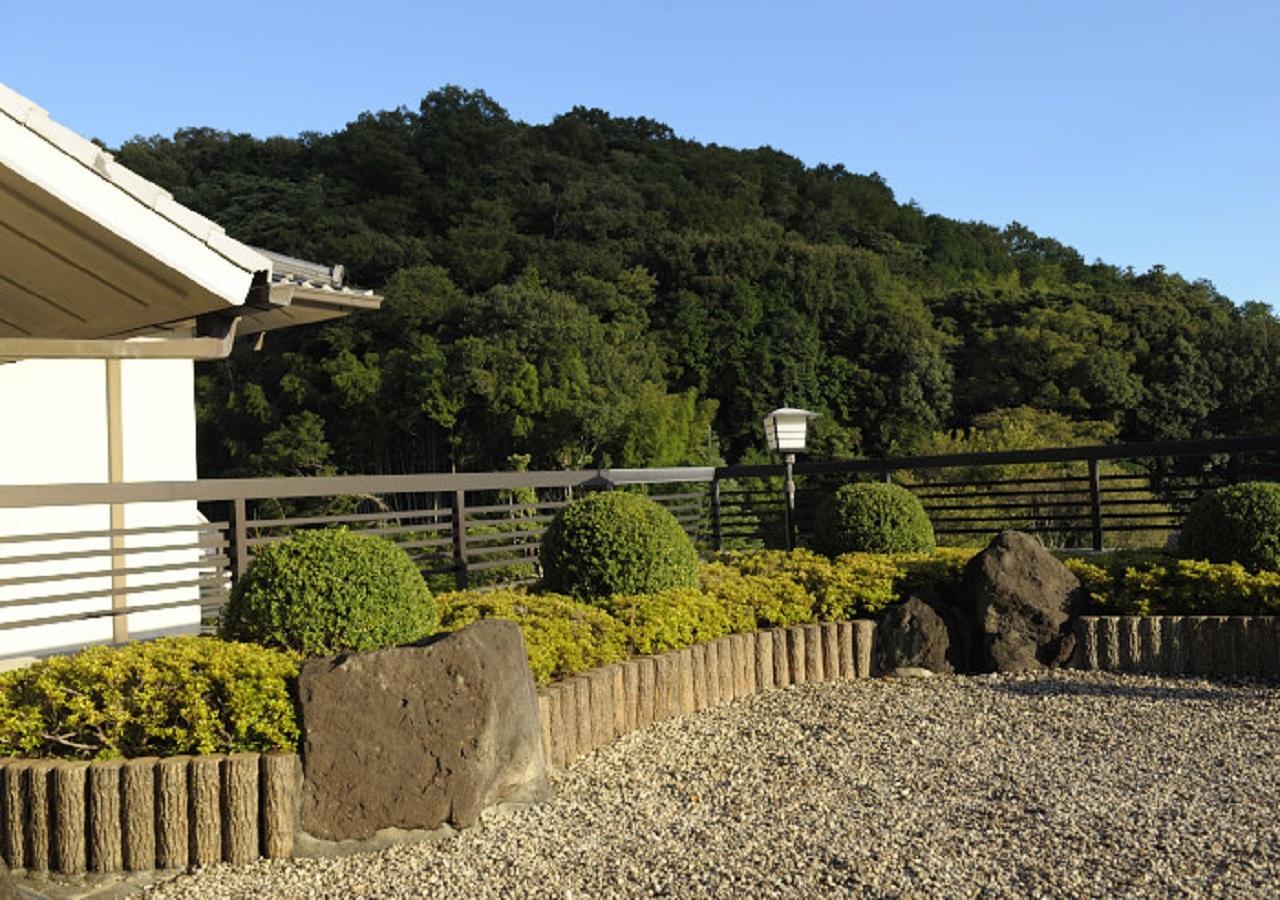 Izu Nagaoka Kinjokan อิซึโนะคุนิ ภายนอก รูปภาพ